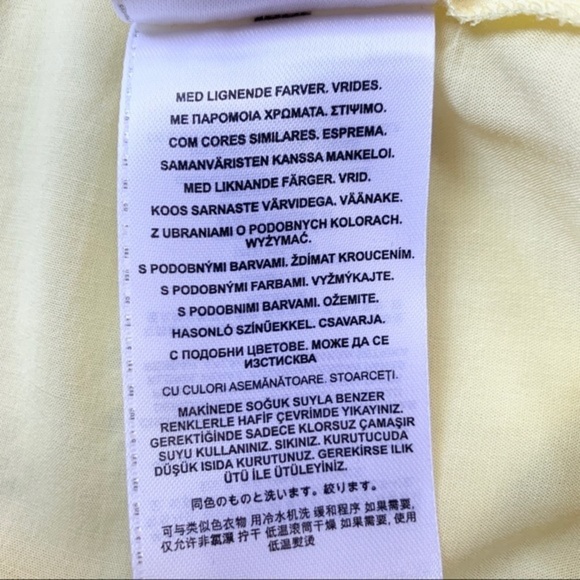 NWT Small Guess Yellow Tank Top - Picture 10 of 12